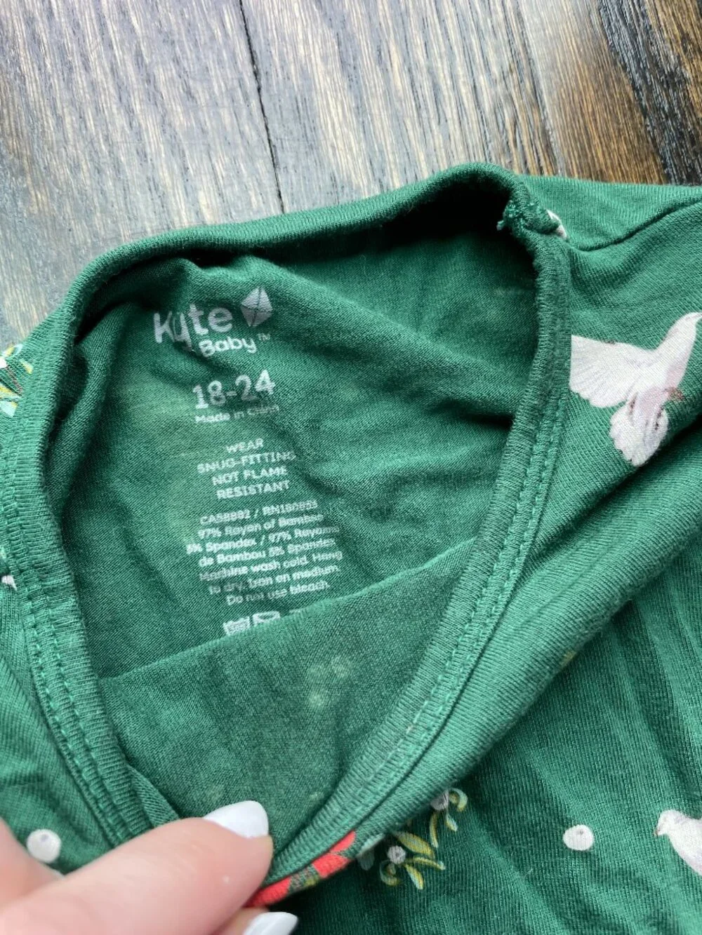 Kyte BABY Long Sleeve Holiday Christmas Pajama Set in Mistletoe 18-24M